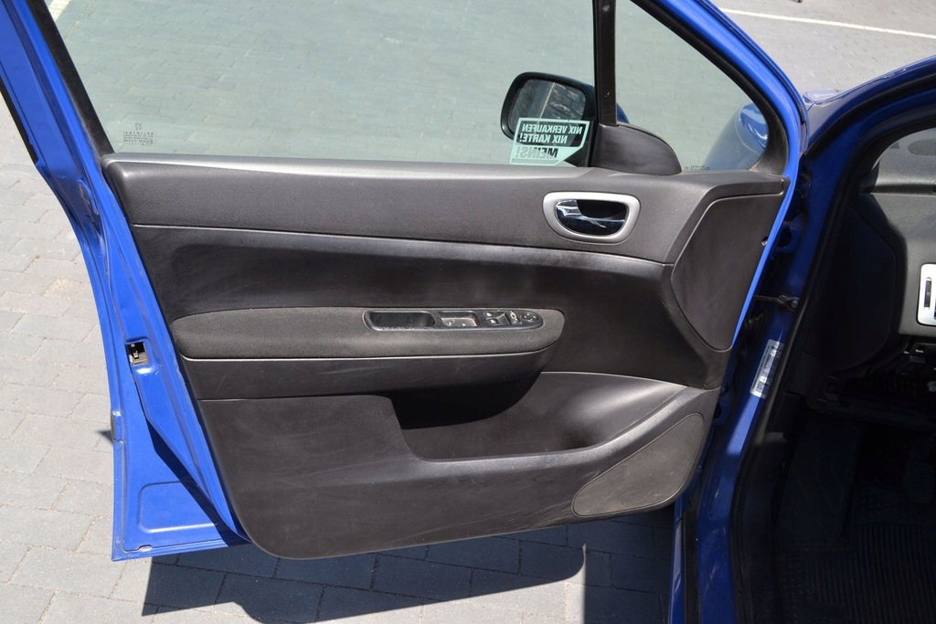 фото №1, Peugeot 307 5d обивка обшивки дверь левый правый