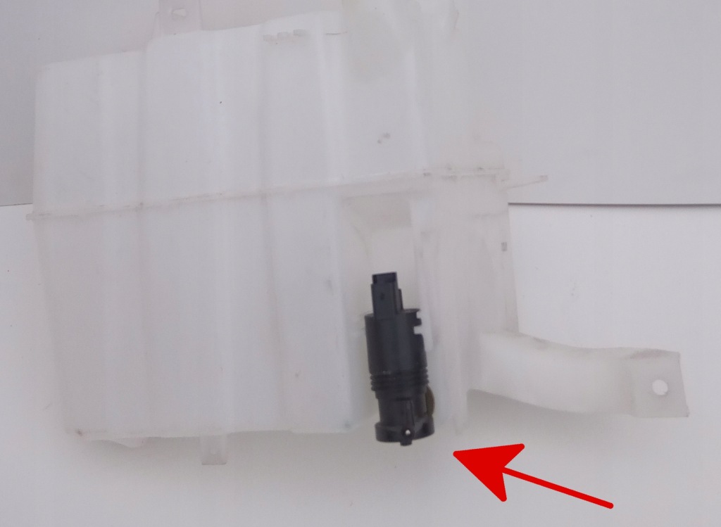 фото №2, Помпа омивача infiniti q50