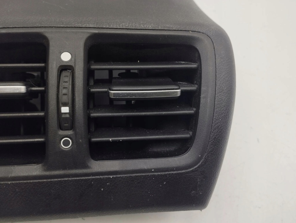 фото №7, Honda accord 2009 решётка обдув задняя туннель среднего