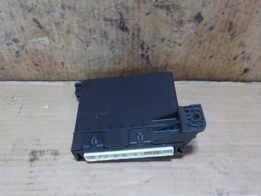 фото №1, Toyota rav4 iii 2.2 d4d модуль кондиционера 8865042240