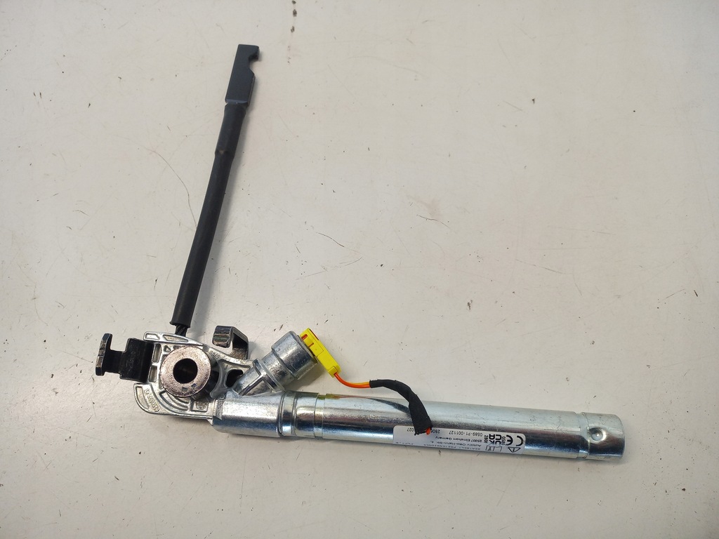 фото №1, Натяжитель поперечина левый citroen ds7 9819022680