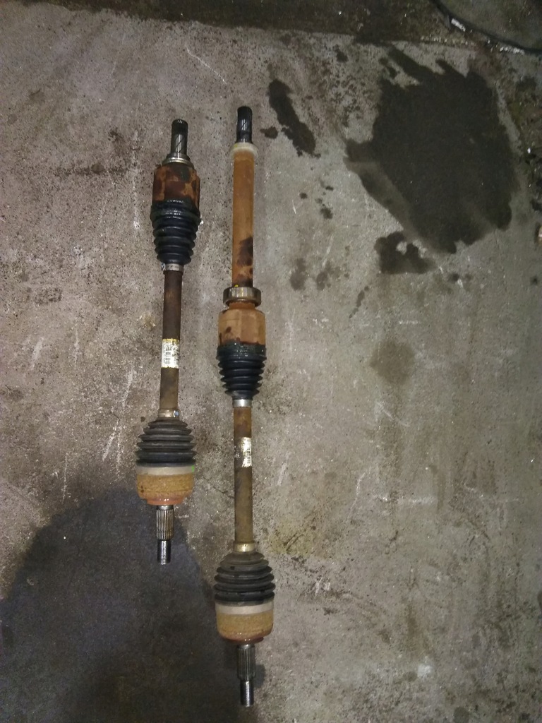 фото №1, Привідний вал автоматична коробка передач ліва права captur 1.2tce механічна коробка передач