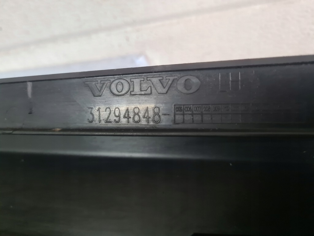 фото №6, Молдинг порог левая volvo xc60 08-12