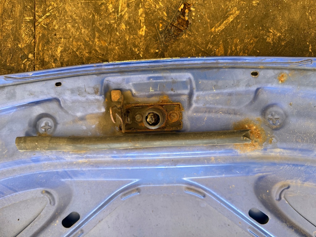 фото №7, Kia picanto i капот крышка двигателя