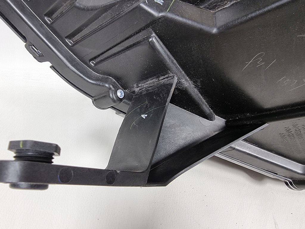 фото №11, Mg mg5 v full led saic light технологія лампа права перед передня 10796250