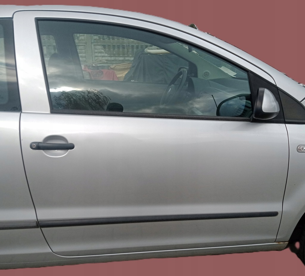 фото №1, Двері правий перед vw fox la7w