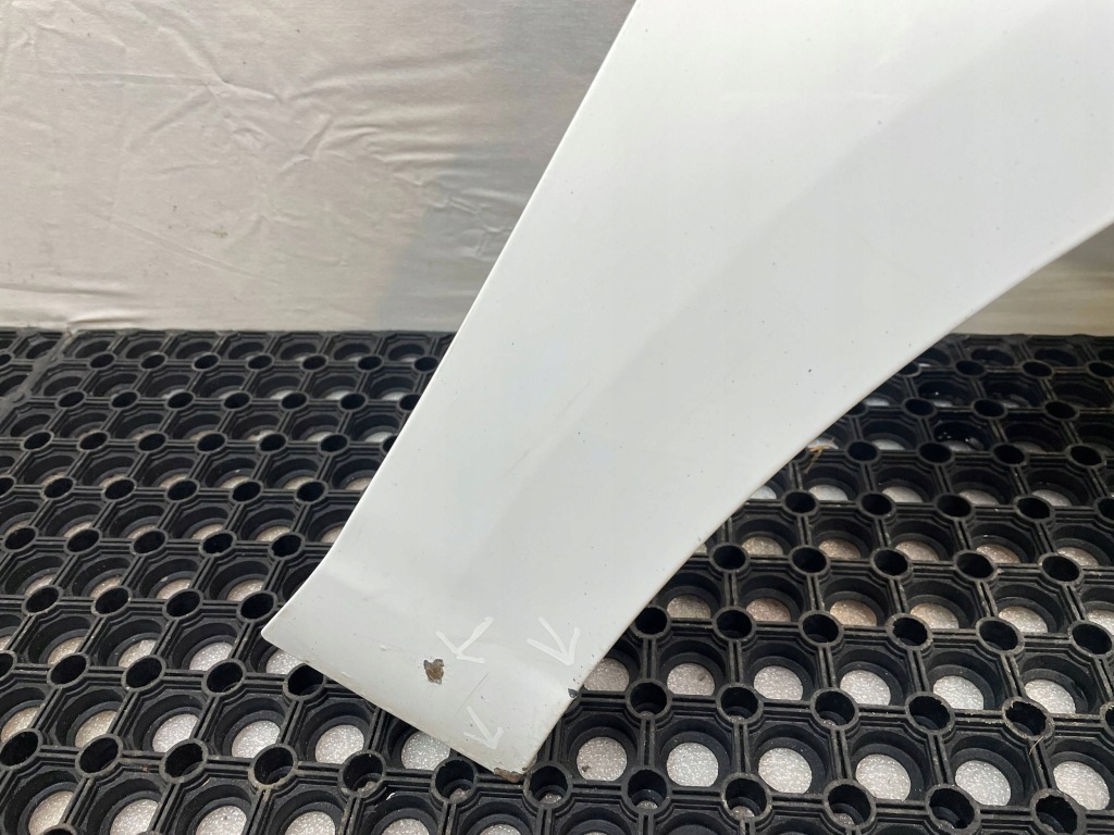 Крыло перед передний правый opel astra v k код лакокрасочного покрытия: y40r 2015- Киев