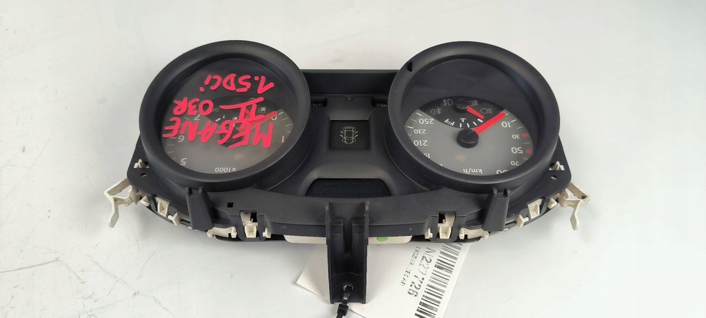 фото №3, Счетчик приборная панель 8200292046 renault megane ii