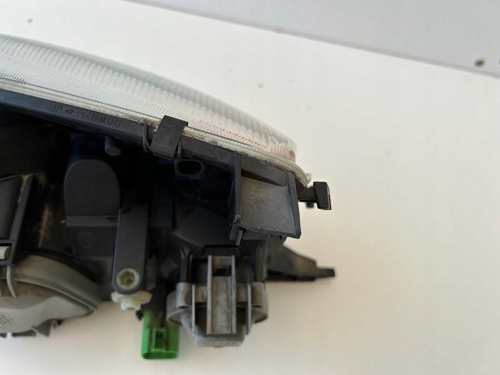 фото №3, Ford fiesta mk5 лампа правий перед оригінал