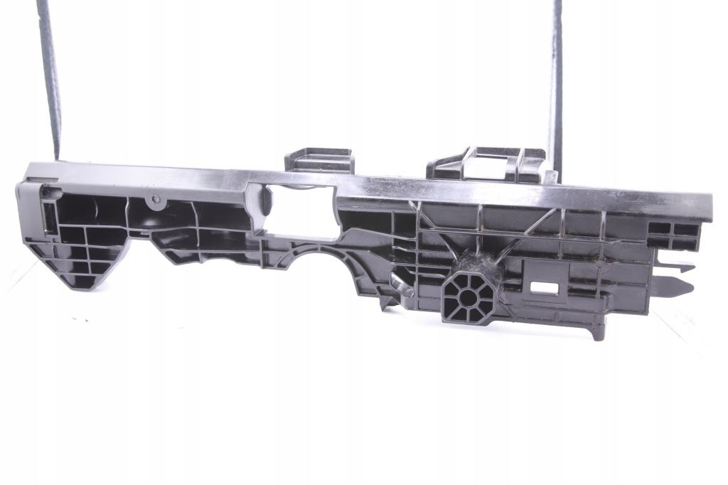 Bmw 2 u06 x1 u11 x2 u10 защита радиатора рамка направляющая 17119846977 в Украине