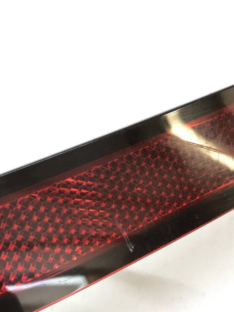 фото №7, Volvo v60 2011 сторона правая отражатель лампы задний 32337875