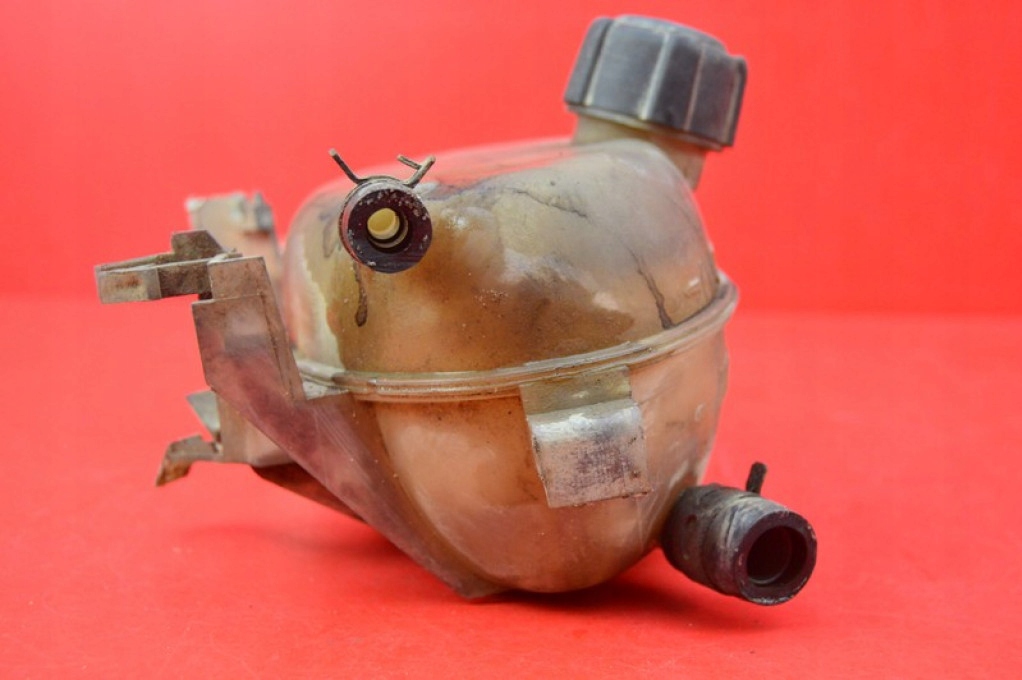 фото №6, Бачок расширительный 820019917 renault master 2 ii 1.9 dci 82 km 97-10