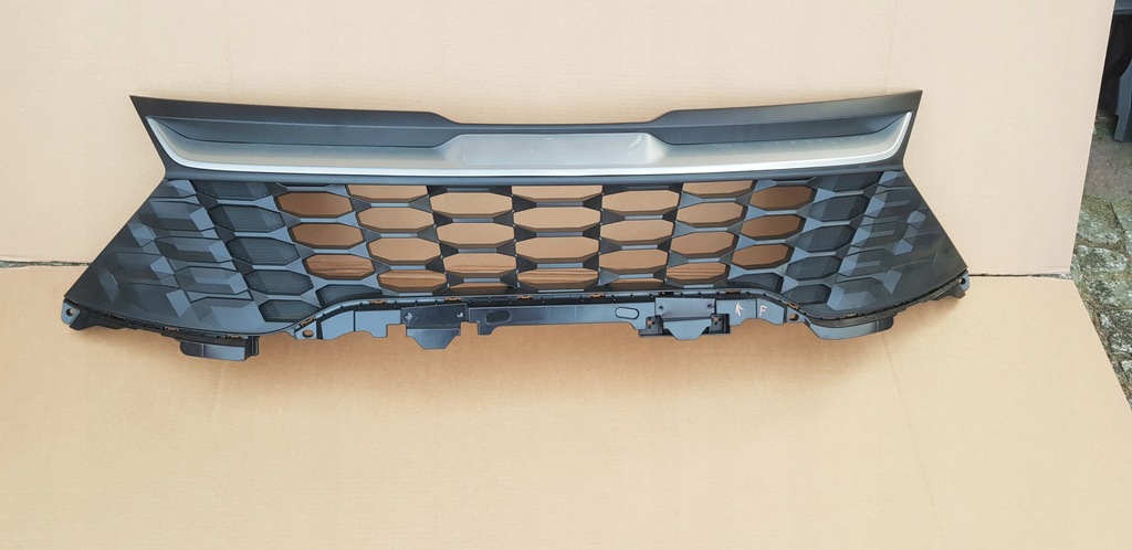 фото №1, Kia sportage v решётка радиатора решётка радиатора 86350-r2000 21-24r