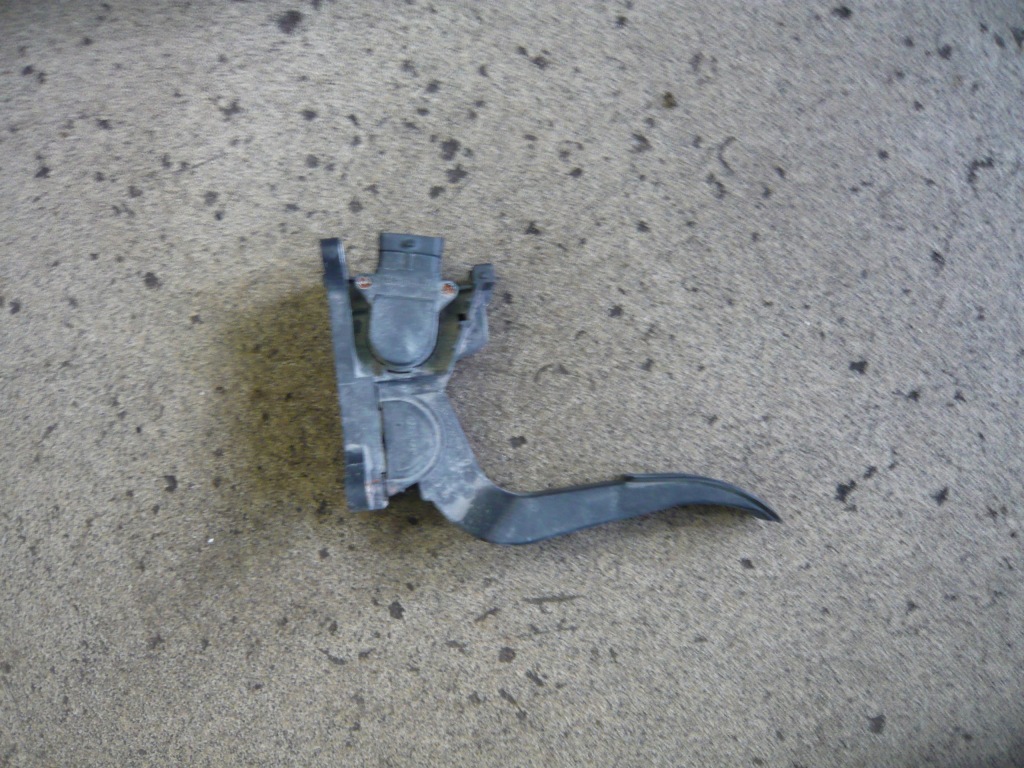 фото №1, Mercedes vito w639 2.2 cdi 646.983 генератор 0124625006