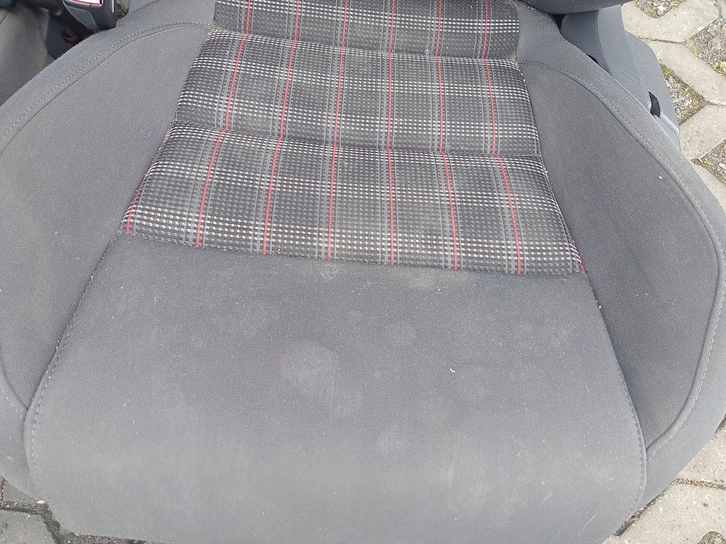 фото №5, Сиденья заднее сиденье комплект vw golf v gti 5d