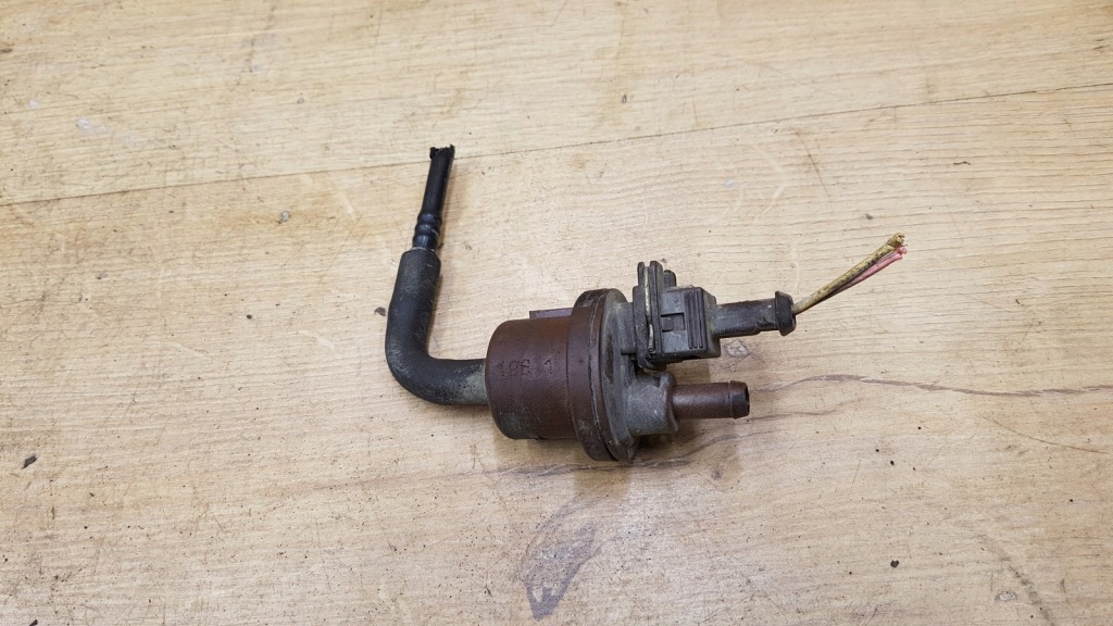 фото №1, Citroen peugeot клапан вакууму 2580008b