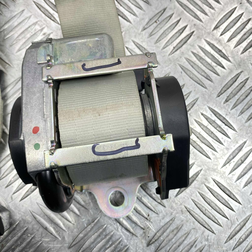 Ремень безопасности левое  задняя xc90 2 Цена