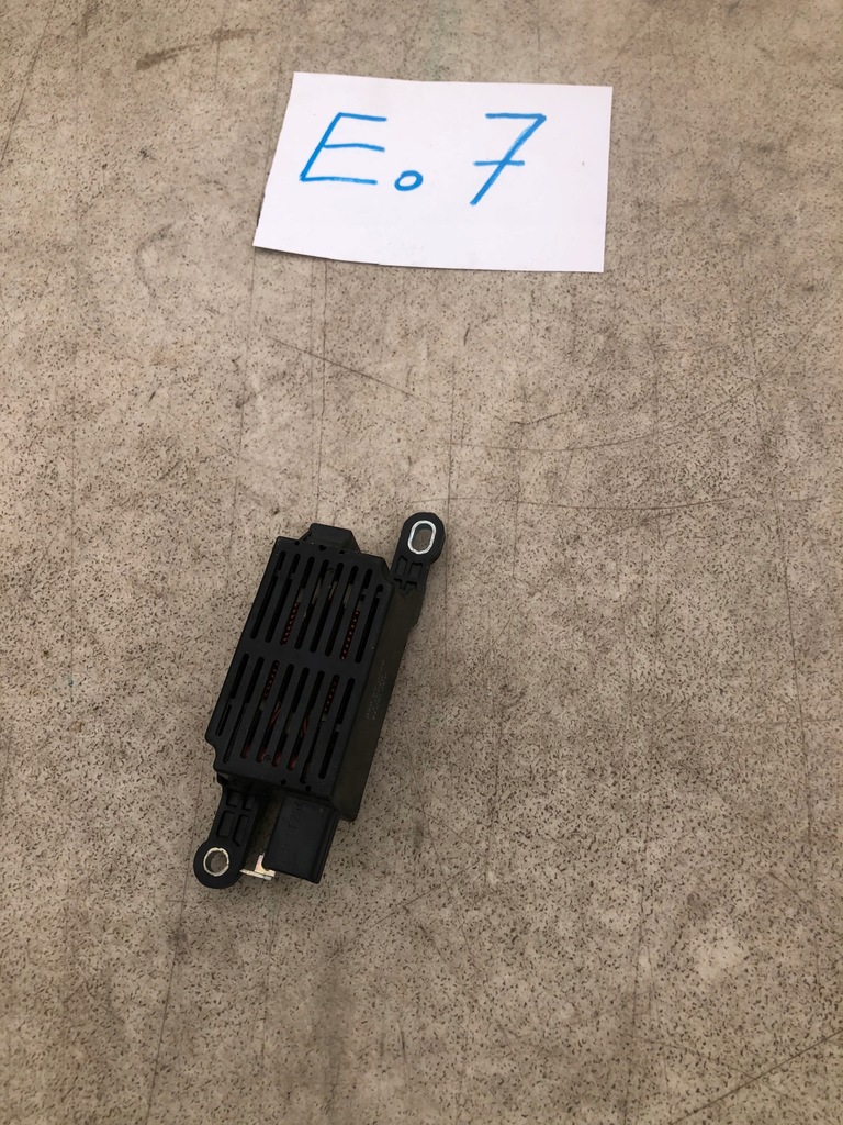 фото №1, Mazda rx-8 модуль редуктор фильтр szumów g22c66950