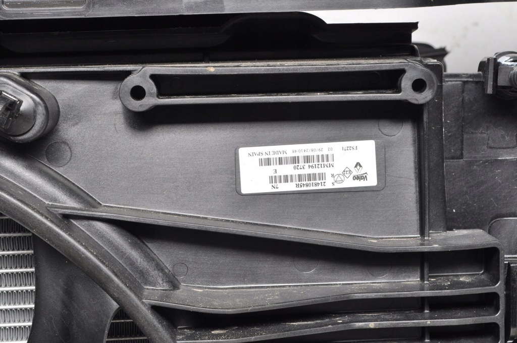 фото №14, Renault captur ii lift 24r 1.6 16v e-tech pas передній 214810845r 2141048