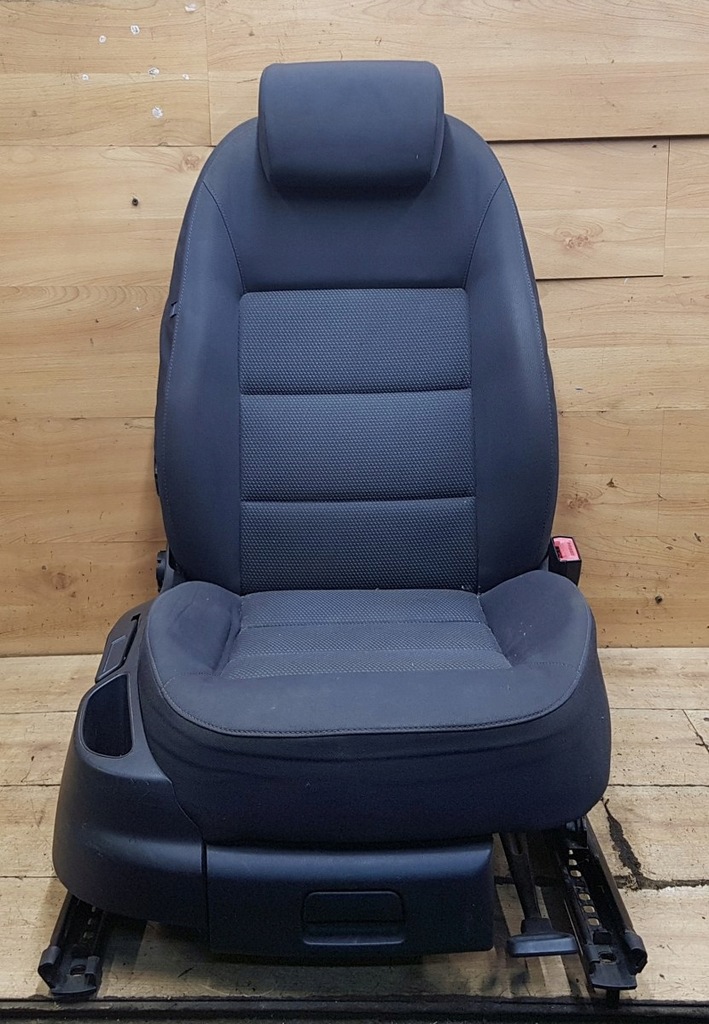 фото №1, Сидіння перед правий пасажира skoda octavia ii