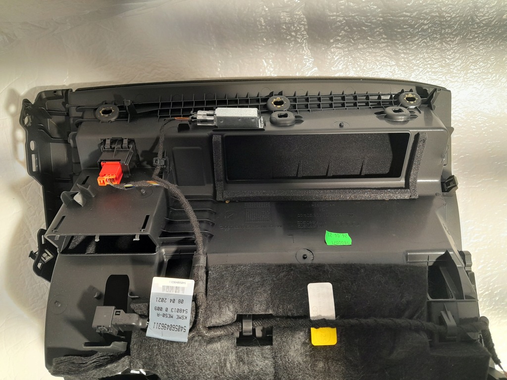 фото №7, Audi a4 b9 lift бардачок пасажира 8w1880302c 8w0880842e