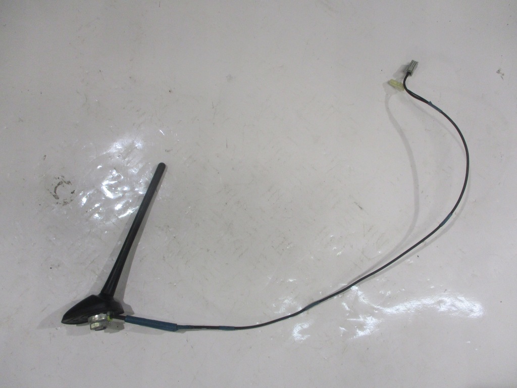 фото №1, Антенна кровельная na крыша крыша радио gps toyota avensis t27 lift