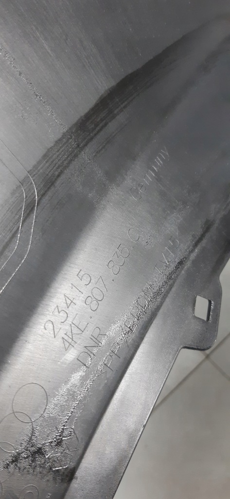 фото №8, Audi e-tron s-line спойлер накладка бампера задня 4ke807835c