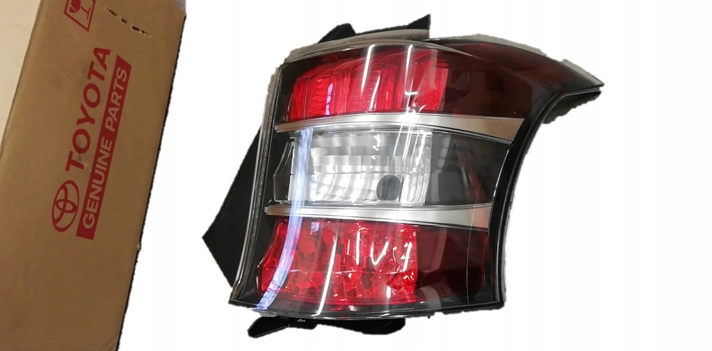 фото №1, Toyota iq лампа задняя правая ang комплектная nowa oryg
