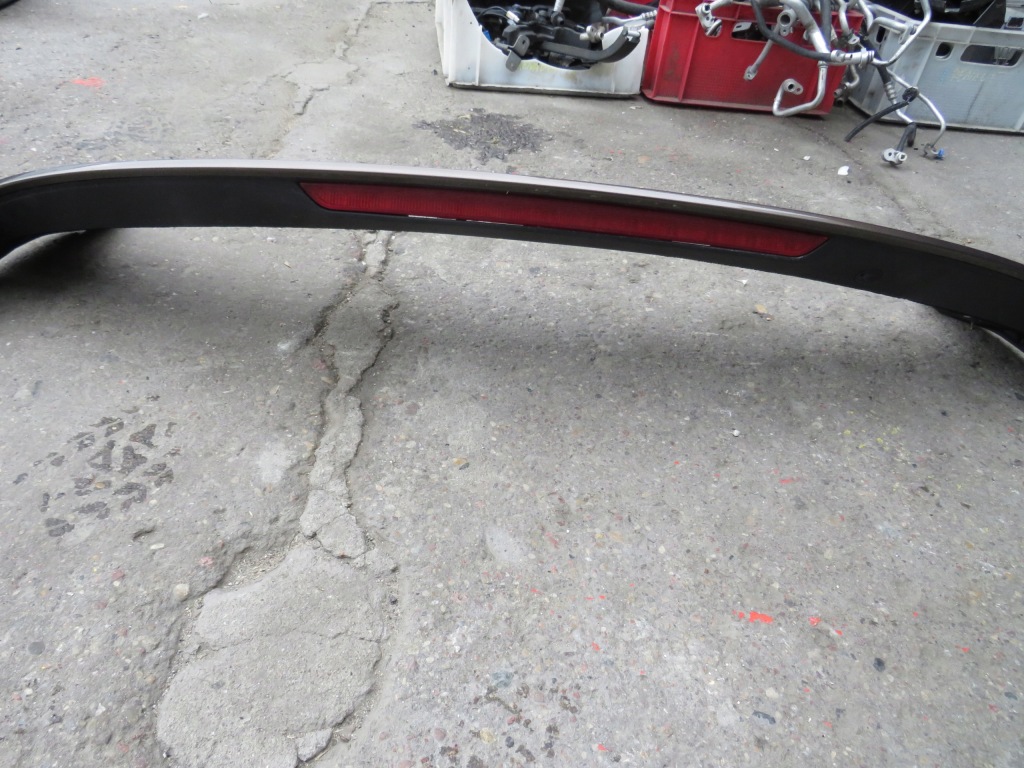 фото №2, Спойлер задний крышки renault clio 5 v