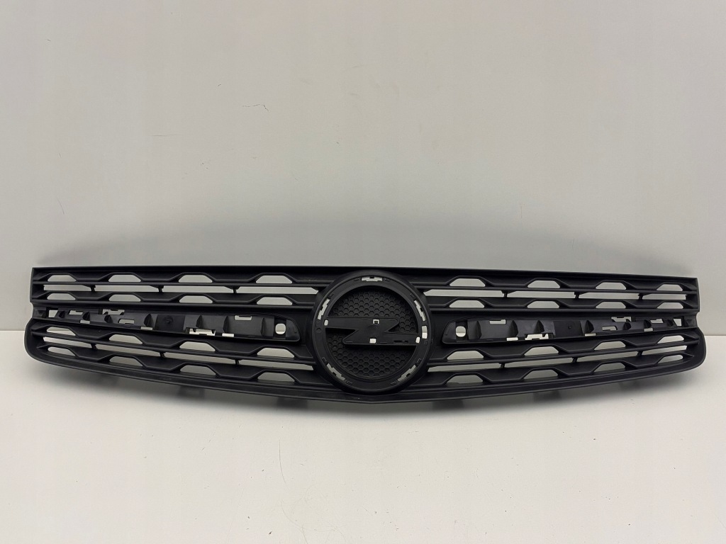 фото №1, Opel zafira d life vivaro c решітка радіатора решітка радіатора решітка 19-