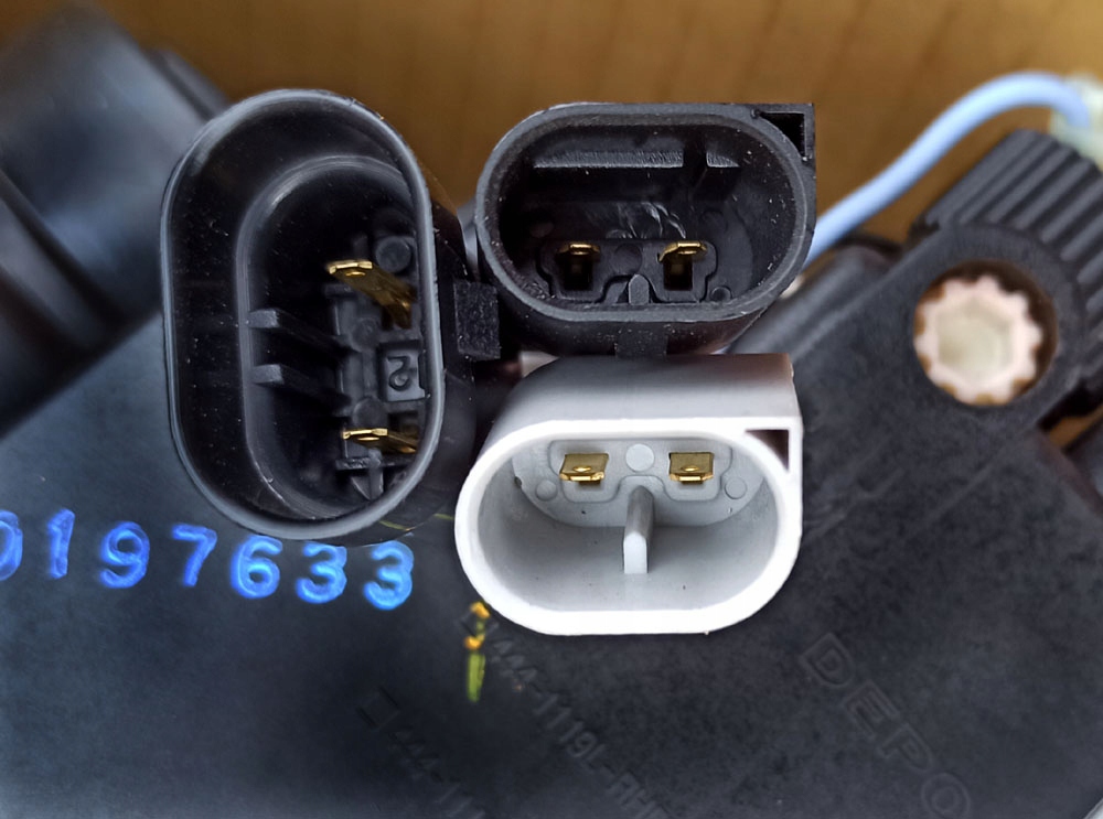 фото №11, Bmw 5 e39 00-03 лампы фары black кольца ксенон d2s/h7 philips depo