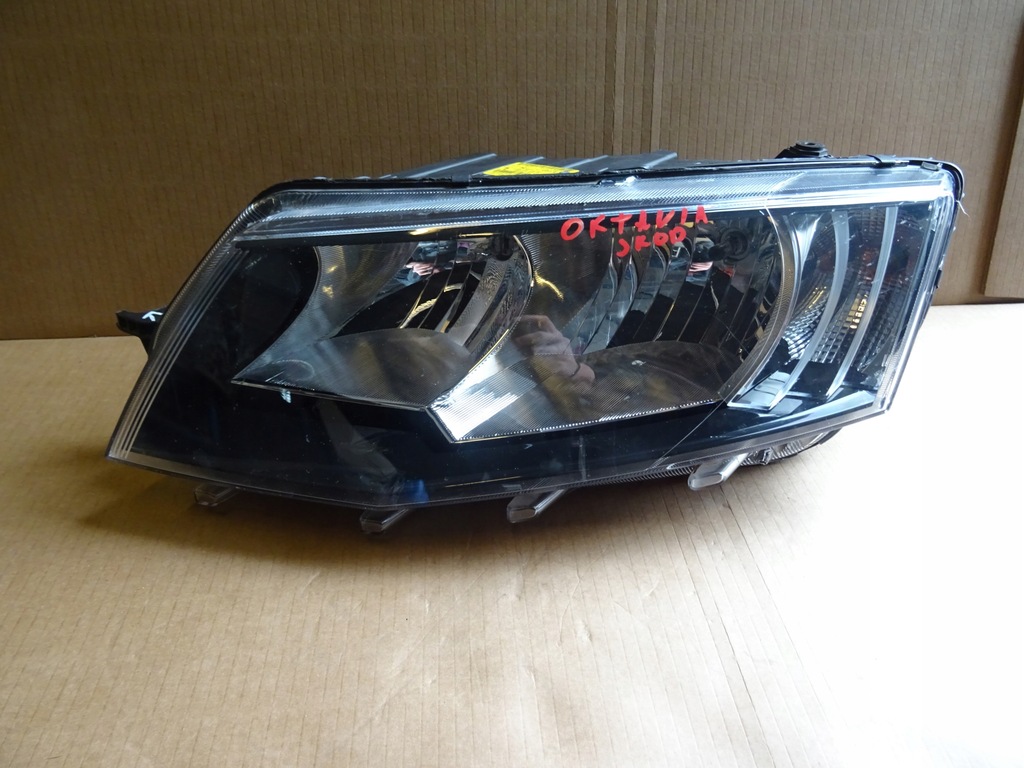 фото №1, Skoda octavia iii лампа лампи ліва