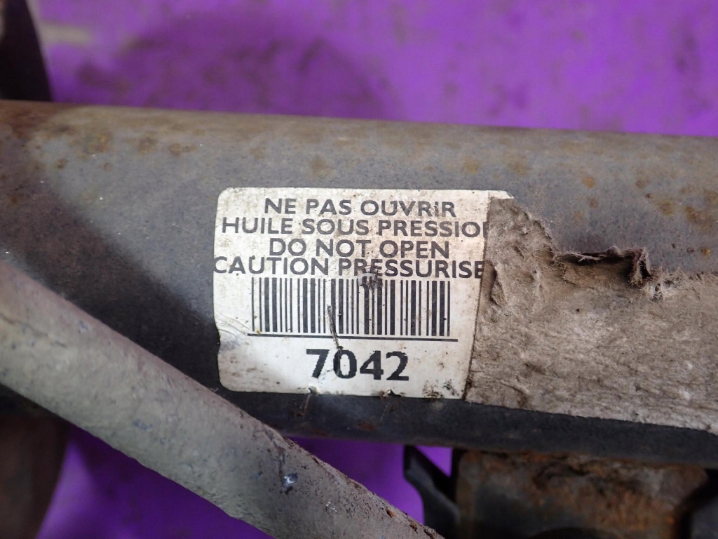 Купити Peugeot 3008 10-13 1.6 thp mcperson амортизатор перед лівий