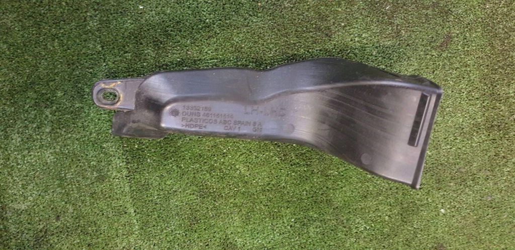 Купити Opel corsa e труба шланг повітря 13352159