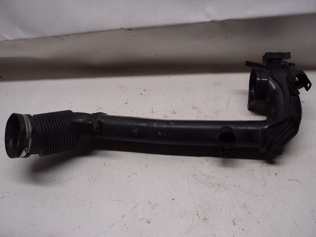 фото №1, Wąż шланг труба інтеркулер bmw x1 f48 1.5 12v