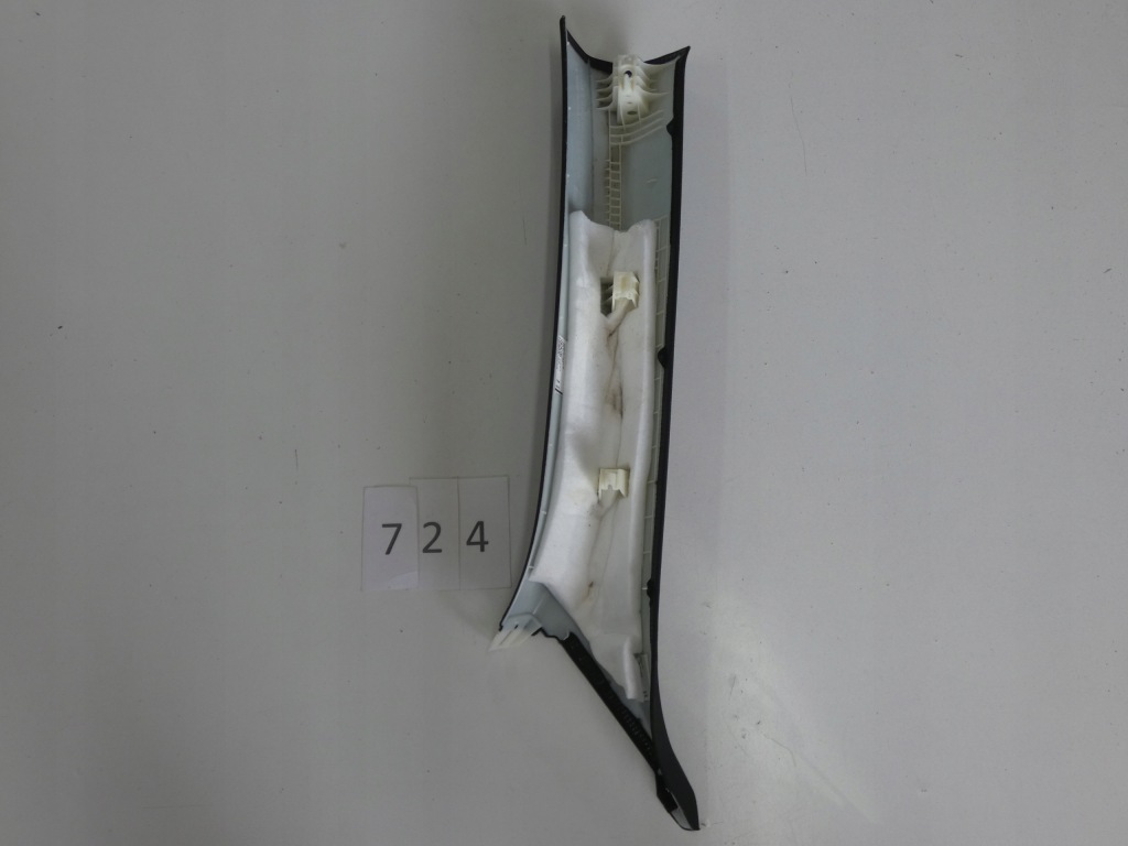 фото №6, Оббивка, обшивка стійка праве audi q-8 перед 724.