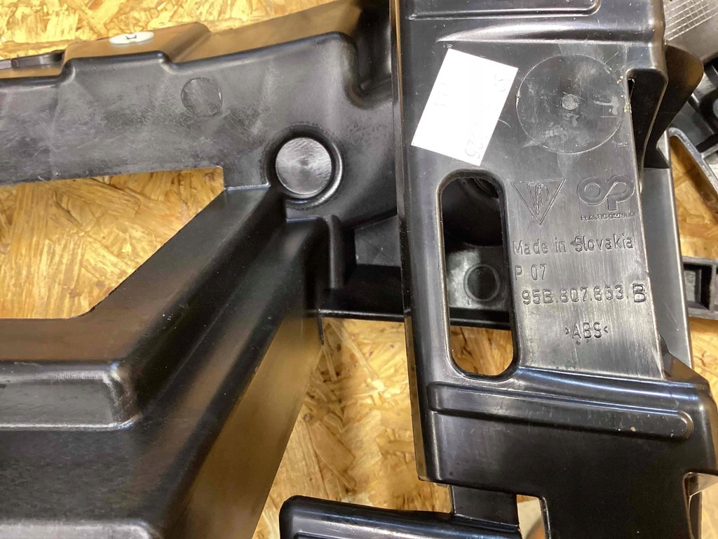 фото №10, Kompletny задняя бампер крышка багажника багажника лампы porsche macan 95b 22- lift 2024