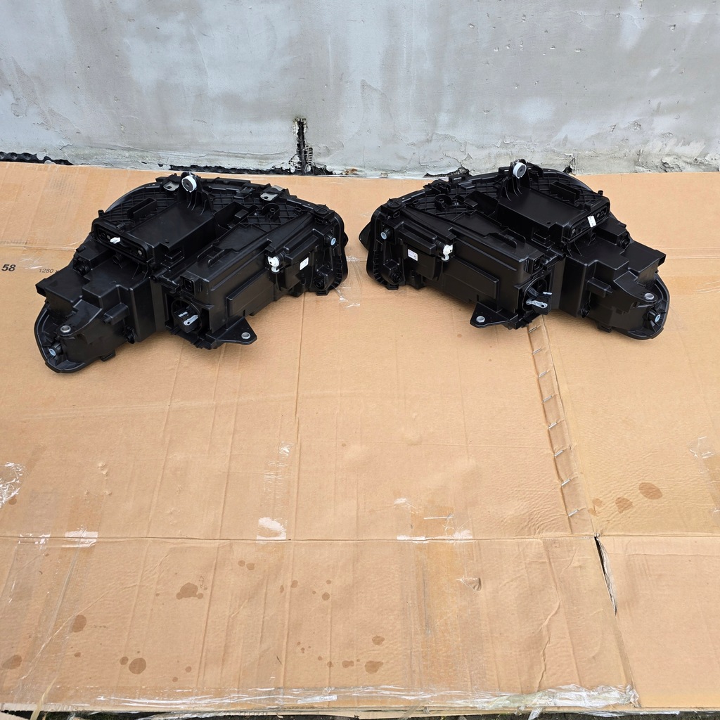 фото №11, Bmw x1 u11 лампи ліва права перед full led