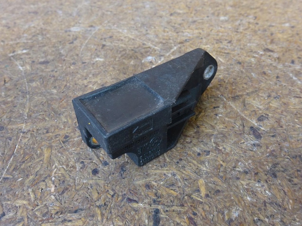 фото №7, Vw golf iv bora датчик удару ударний боковий 6q0909606 5wk42895
