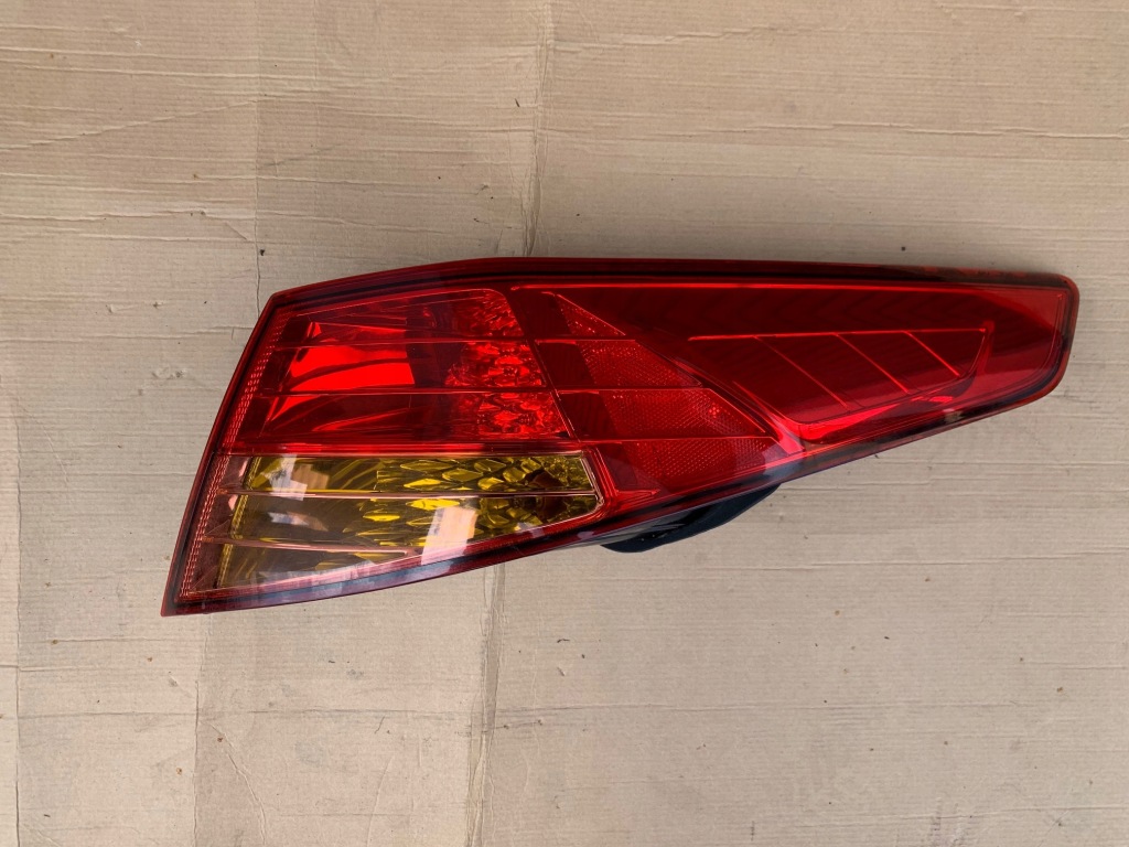 фото №1, Лампа задня права kia optima 2010 2013 демонтаж