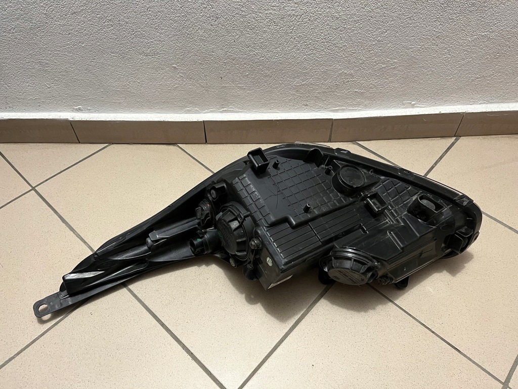 фото №14, Лампа передня перед права kia ceed ii 2 12- 92102-a2010