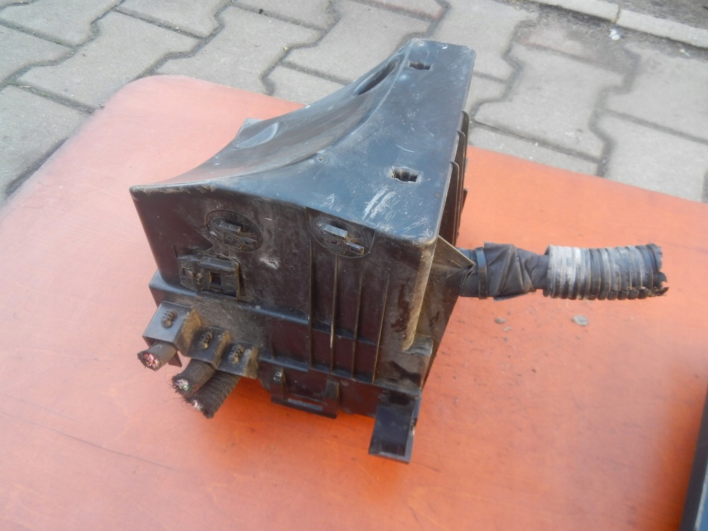 фото №11, Корпус коробка предохранителей trafic vivaro primastar 2.0dci