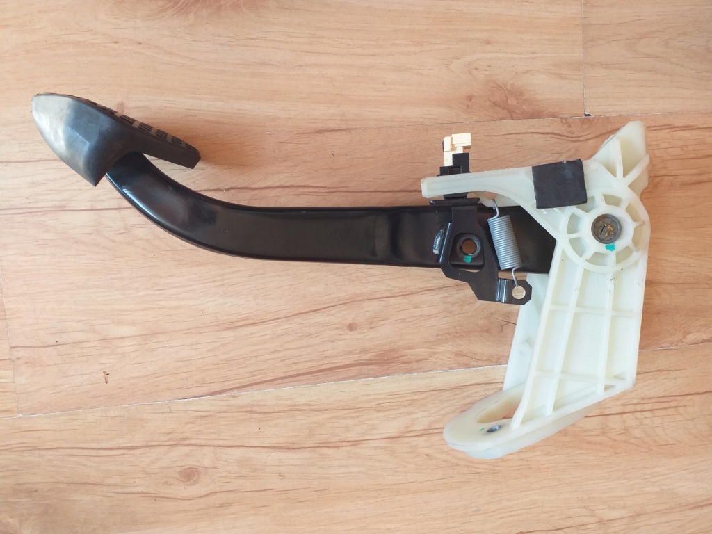 фото №5, Bmw 4 f36 grand coupe 428i 15 педаль гальма 6860647 6859639 68557777