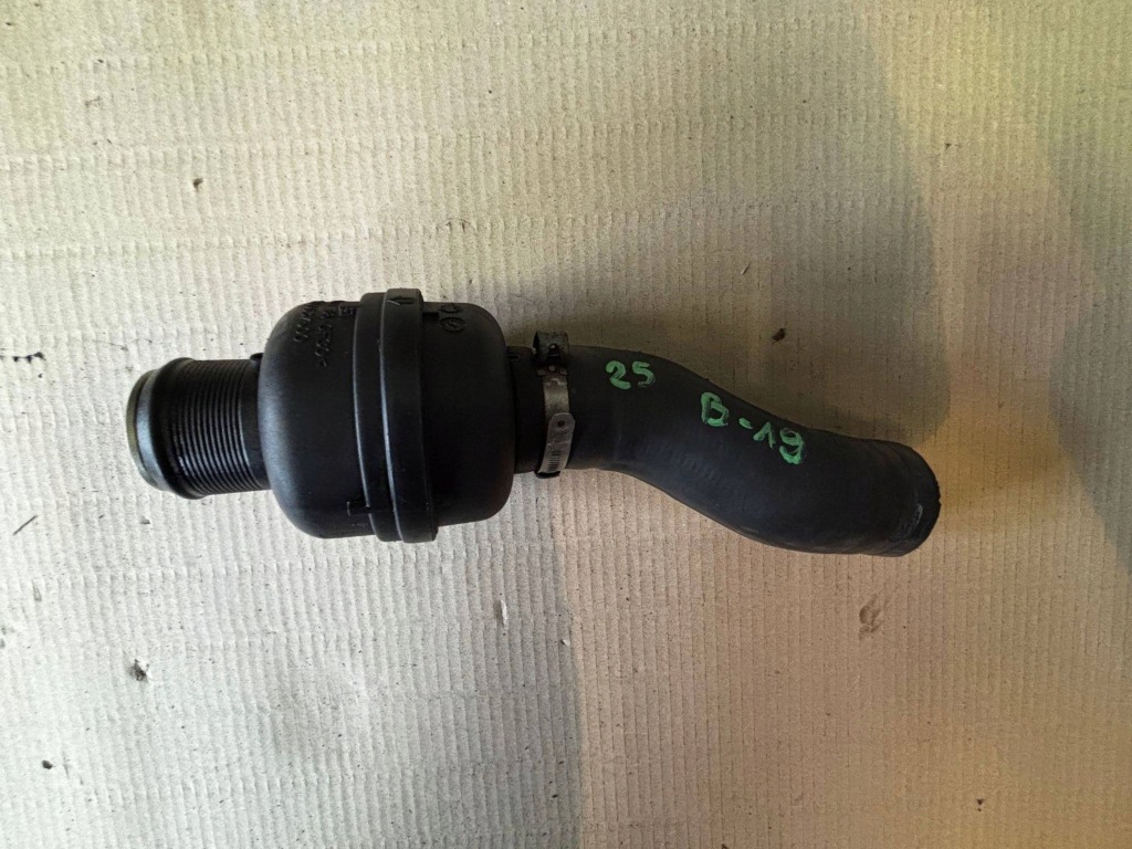 Купить Citroen jumper 2018 пабтрубок  / труба интеркулер