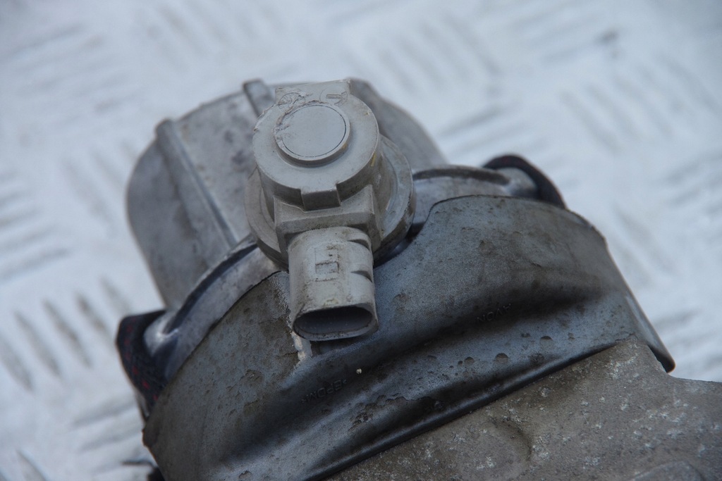 фото №5, Подушка кронштейн двигателя bentley continental gt 8vs 3w0103546a правая