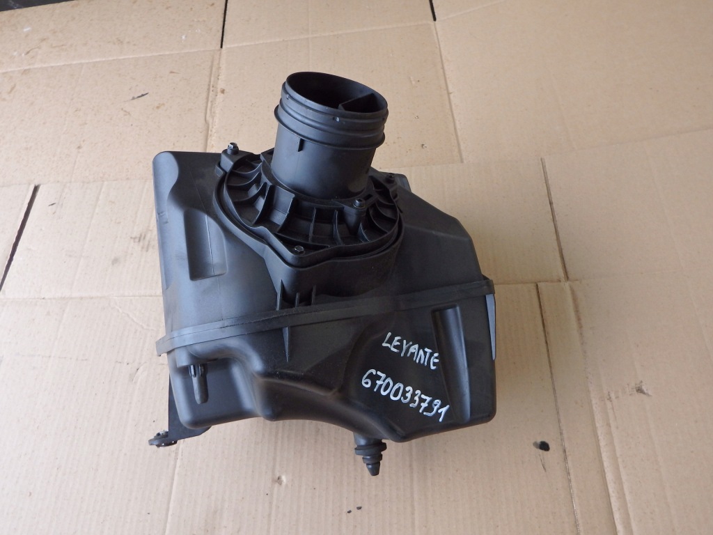 фото №1, Корпус фільтр повітря maserati levante 670033791