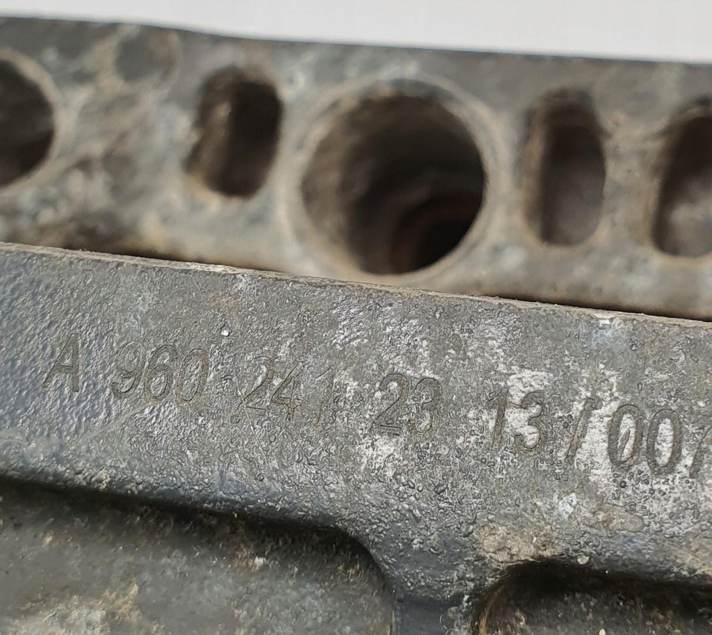 фото №6, Подушка коробки передач mercedes actros mp4 a9602412313