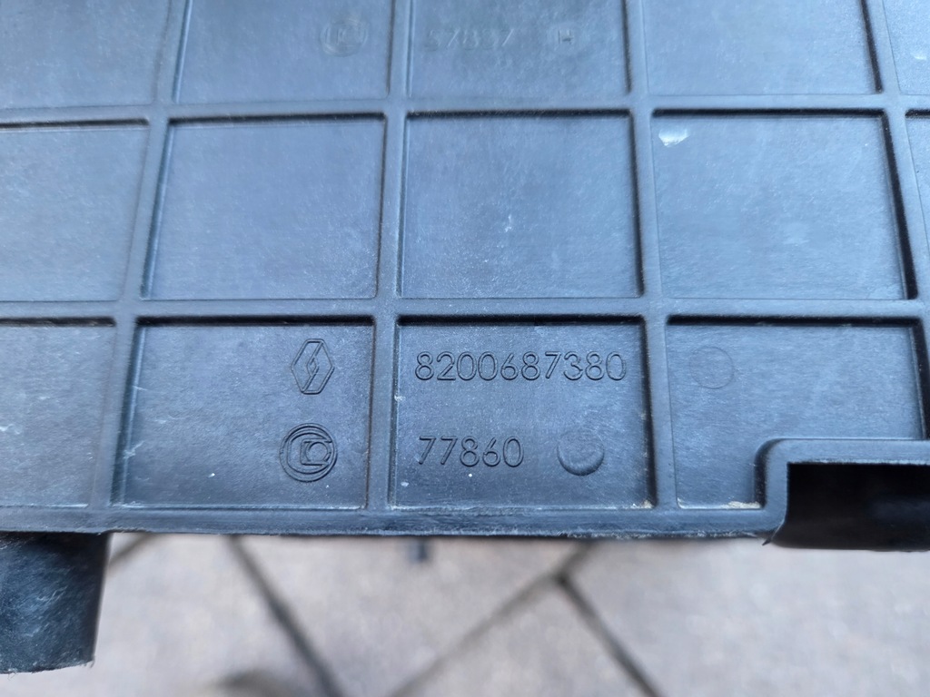 фото №8, Twingo ii комплектна корпус акумулятор 8200654693 8200423060 07-2014