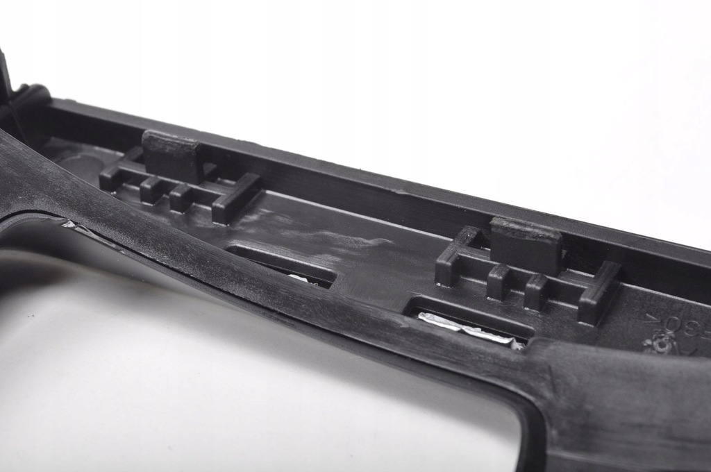 фото №9, Porsche 718 cayman 982 рамка домкрата dekor