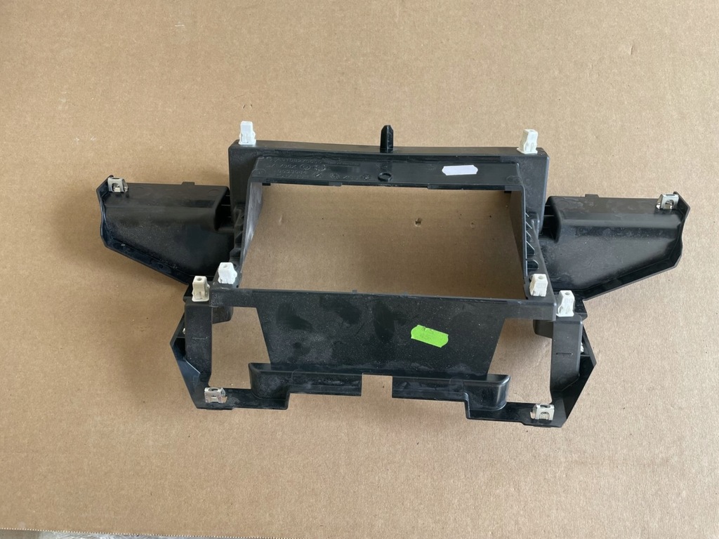 фото №2, Рамка кронштейн радио sprinter 910 907 a9108270600